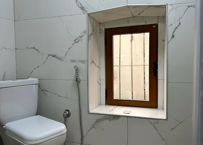 Duplex Mino, Pazari I Vjeter